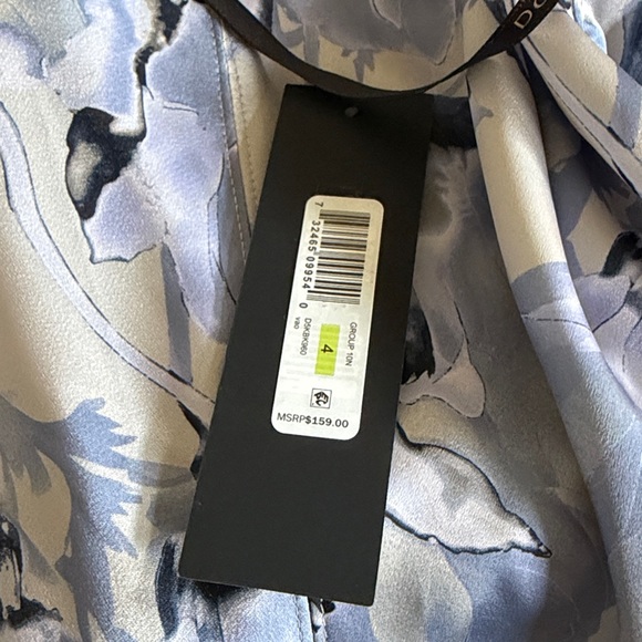 NWT CAP SLEEVE V-NECK PRINTED MIDI DRESS SIZE 4 - Picture 11 of 12